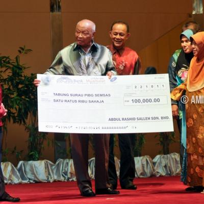 Akshah2011 29