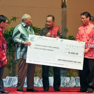 Akshah2011 32